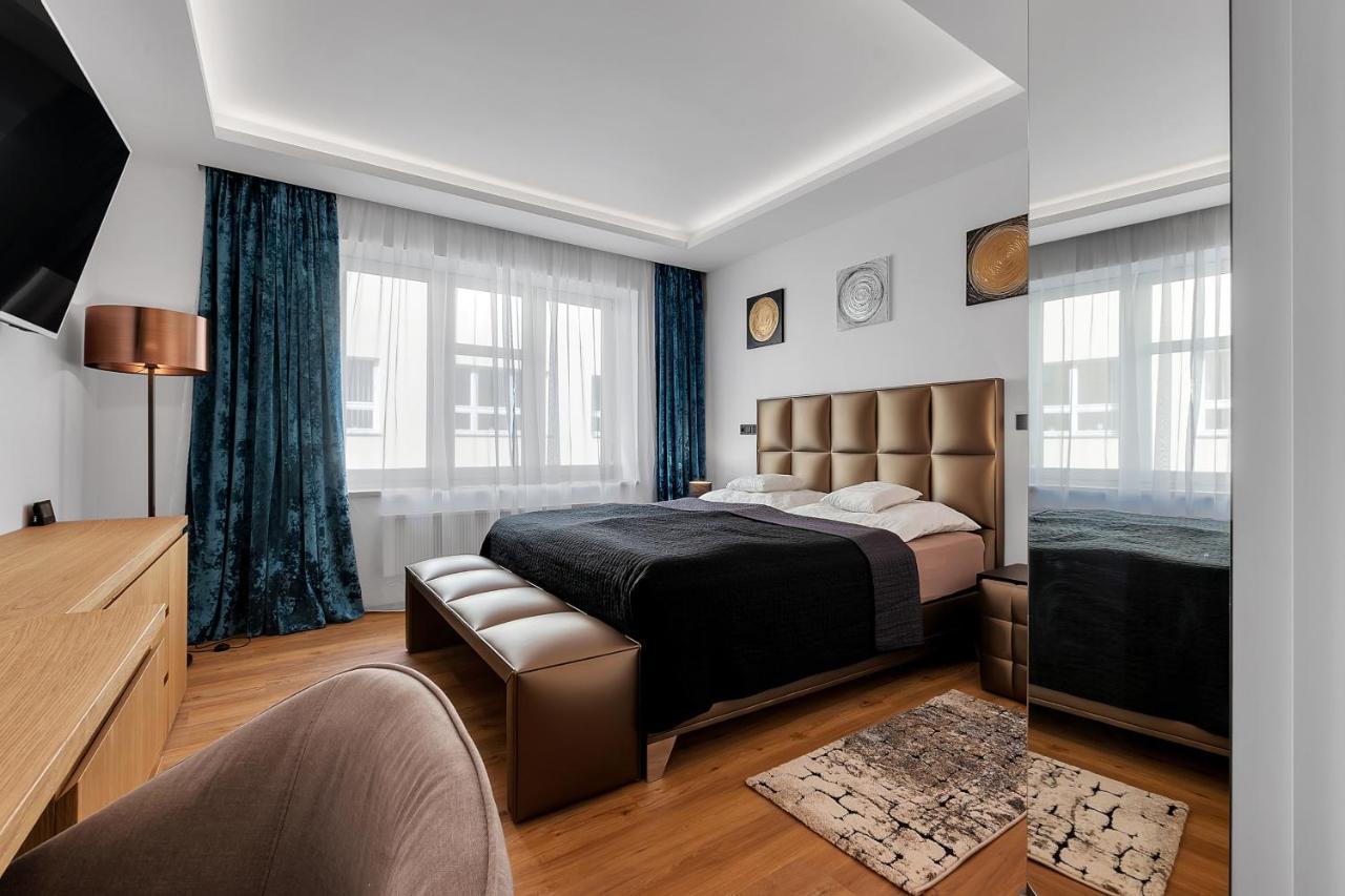 Novy Designovy Apartman S Klimatizaci Rychnov nad Kneznou Bagian luar foto